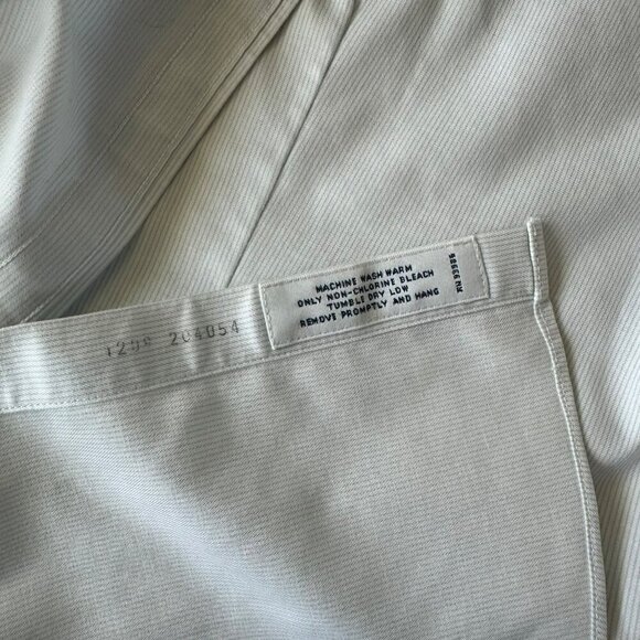 Brooks Brothers Women's Fitted Non-Iron Stretch Shirt Size 12  White Blue Stripe - Picture 9 of 9